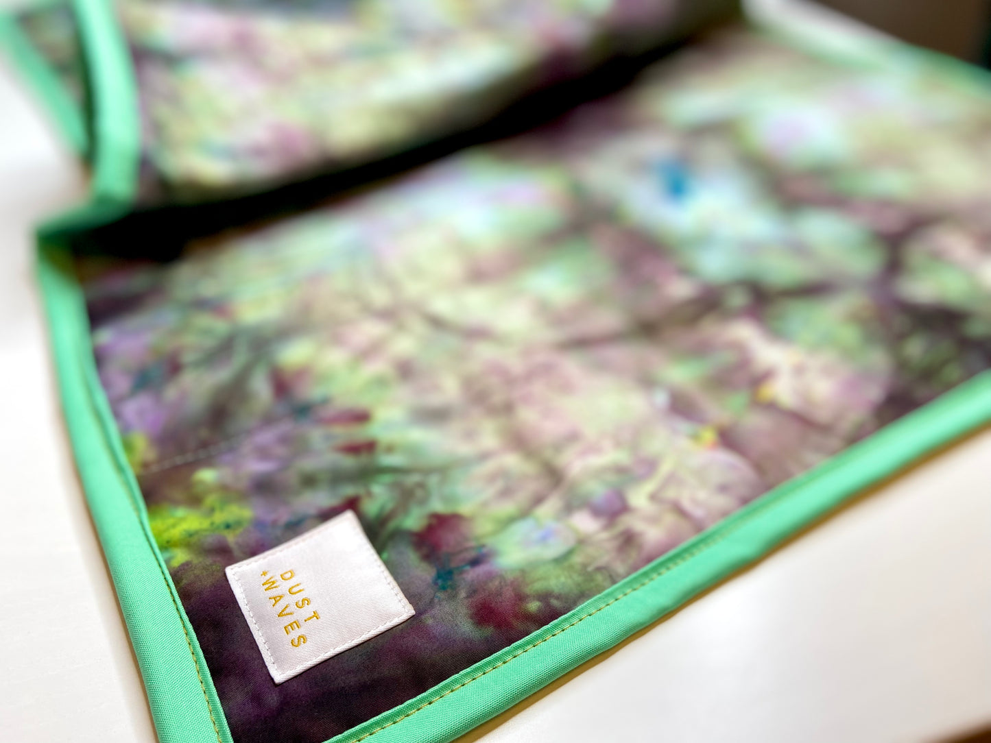 Wild Garden table runner 22x39"