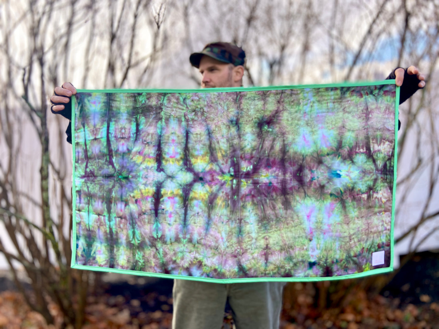 Wild Garden table runner 22x39"